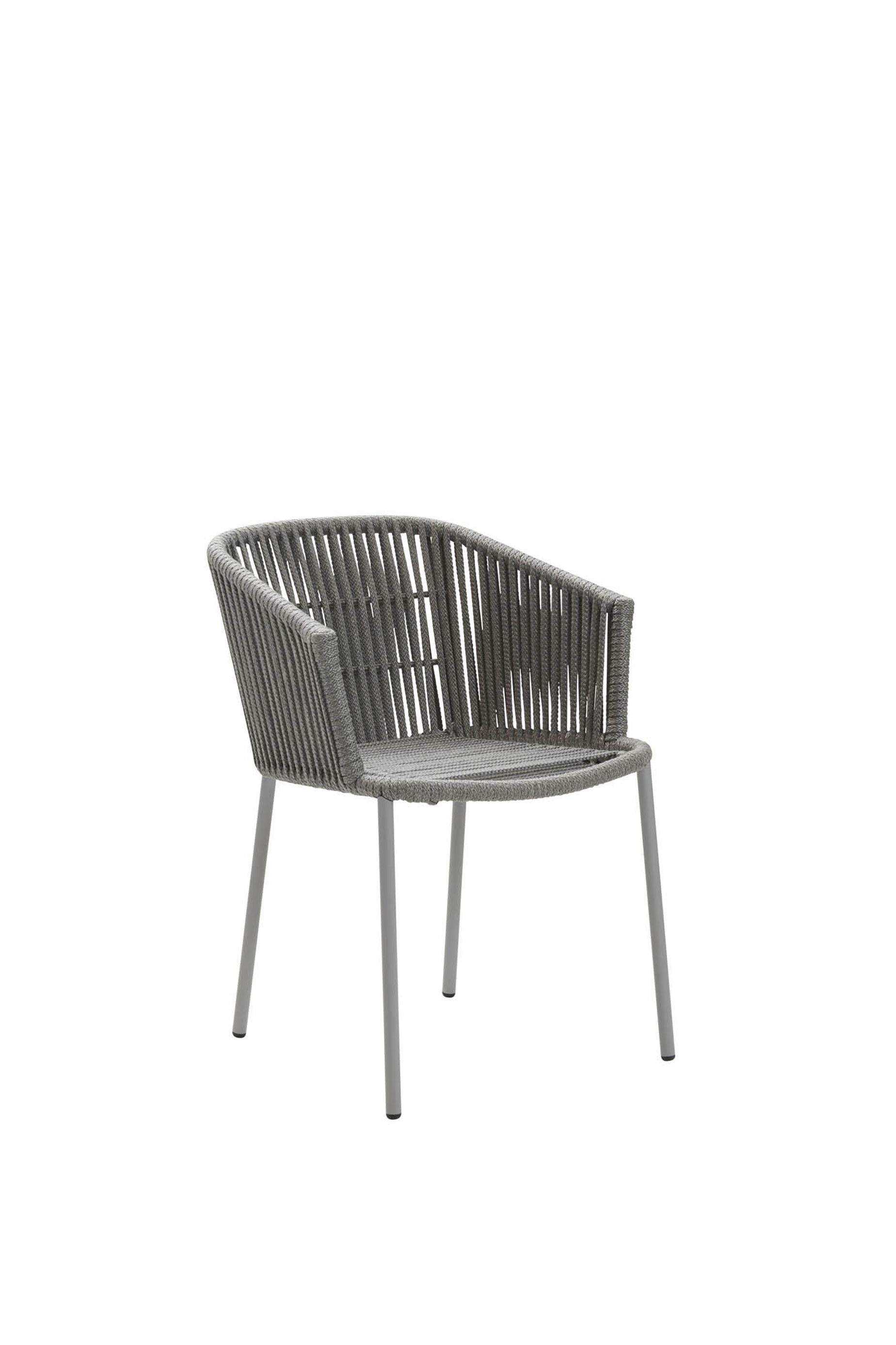 Moments stapelbar karmstol