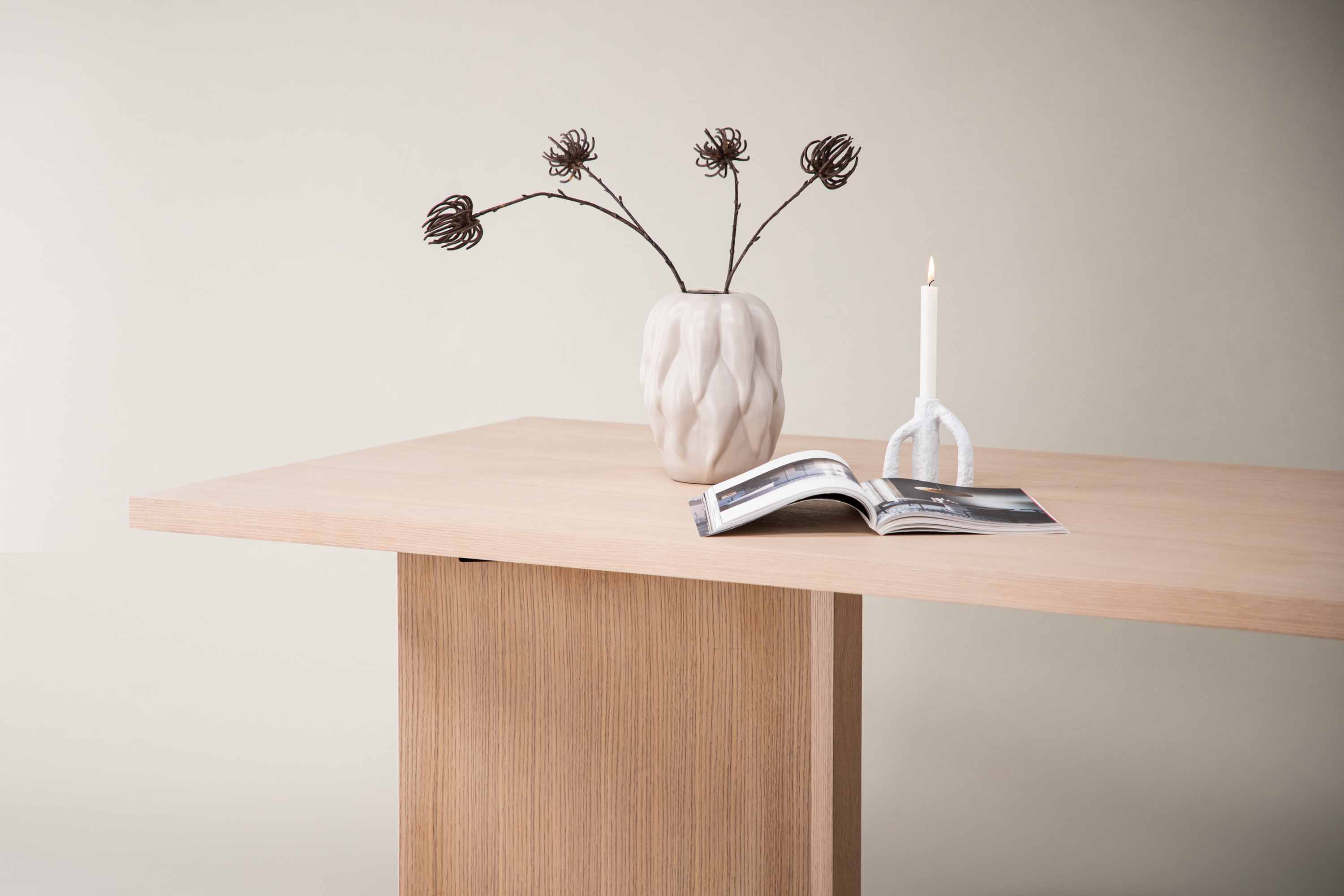 Bassholmen spisebord