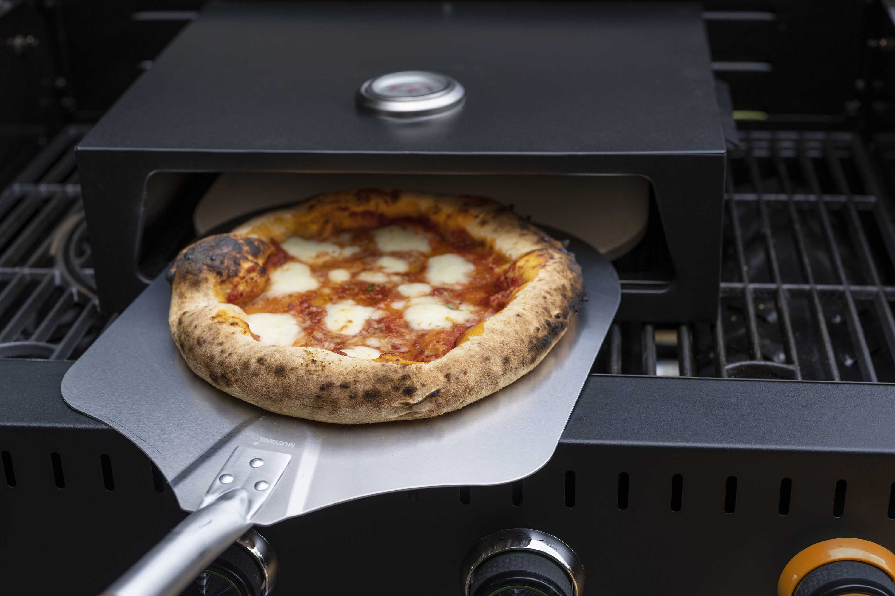 Pizzaovn for gassgrill