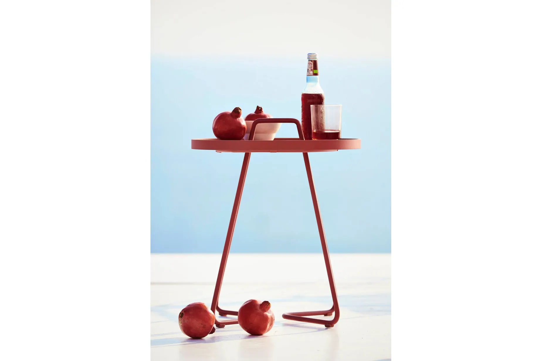 On-the-move sidebord