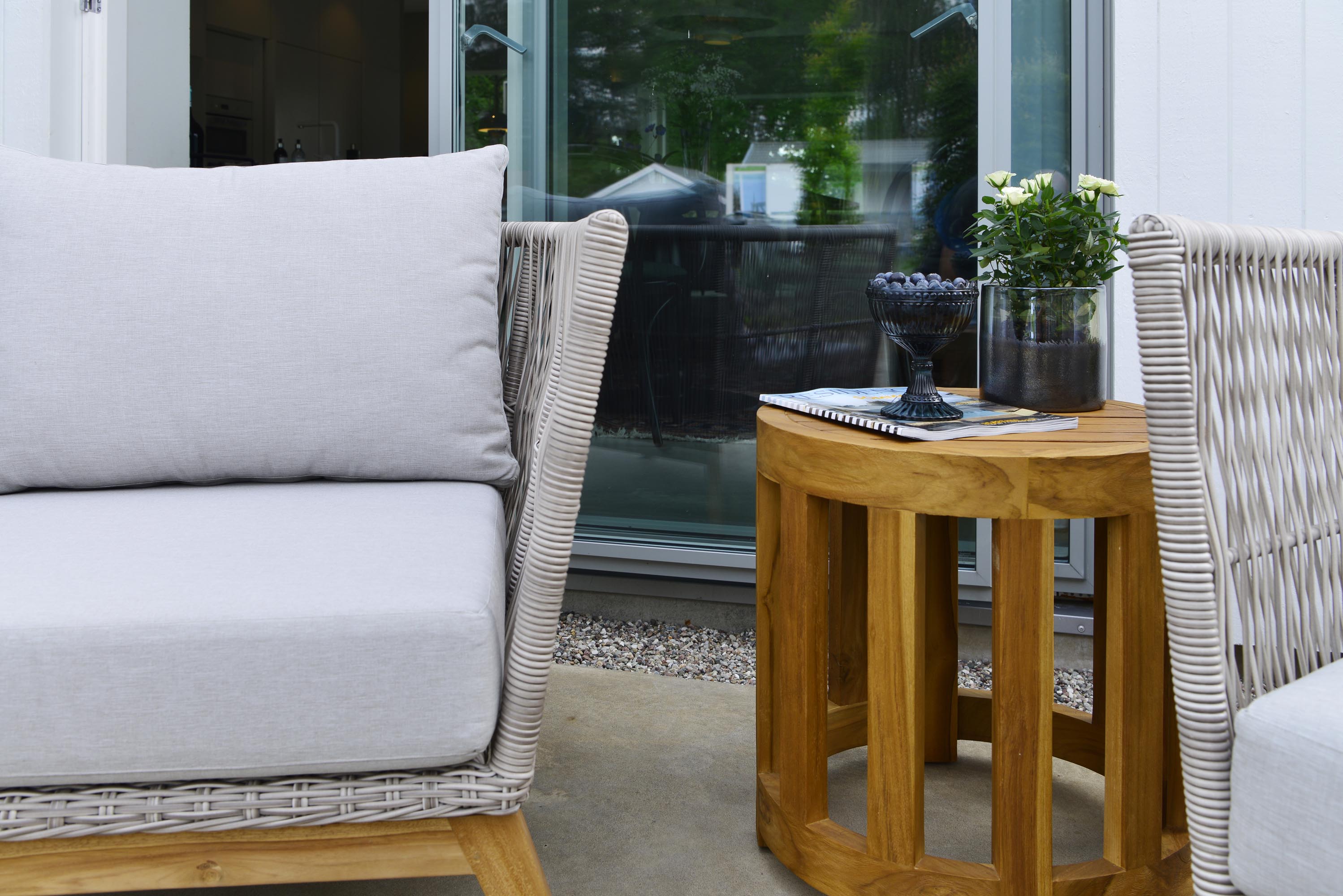 Himmelsnäs Sidebord