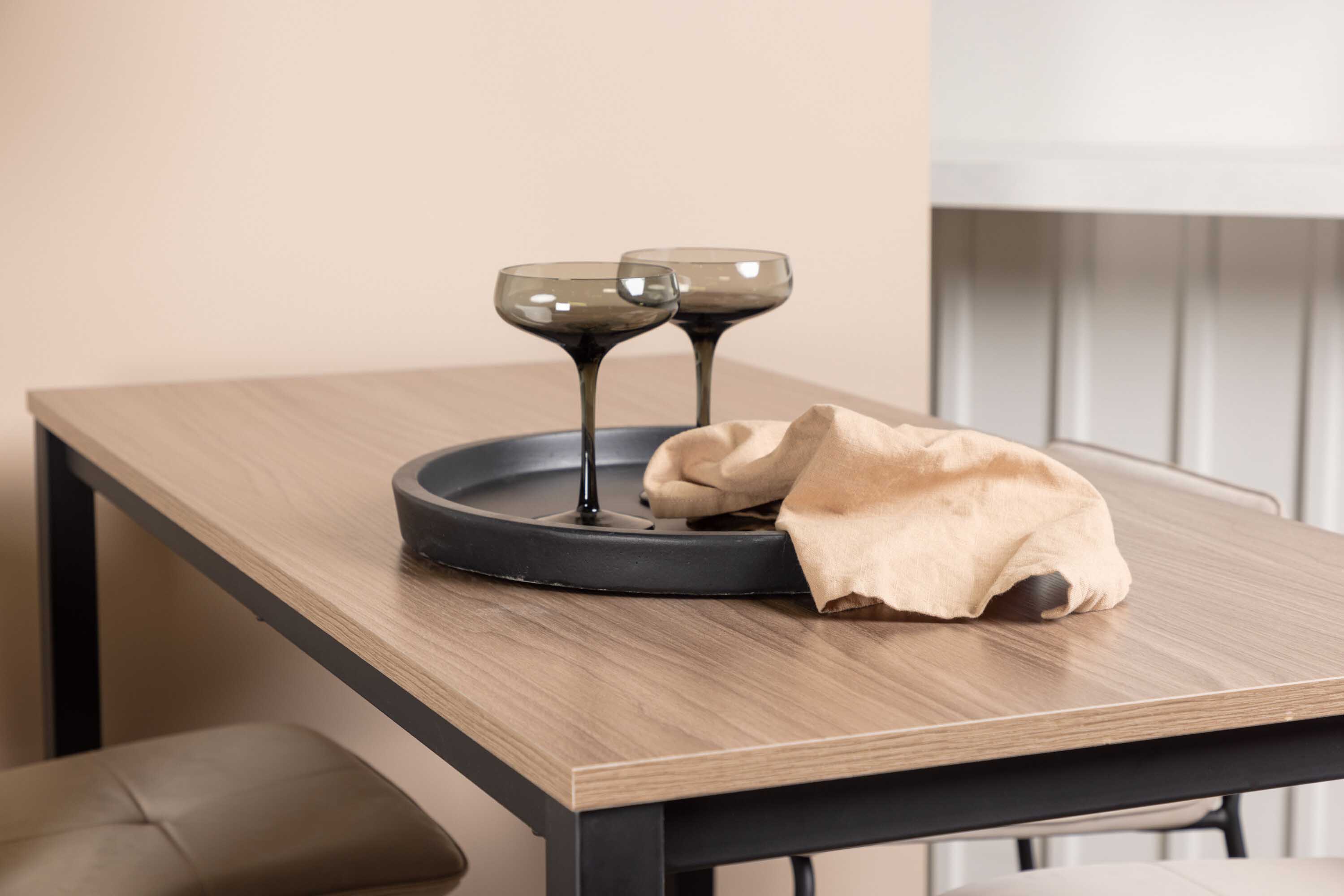 Camden & Bisbee bargrupp