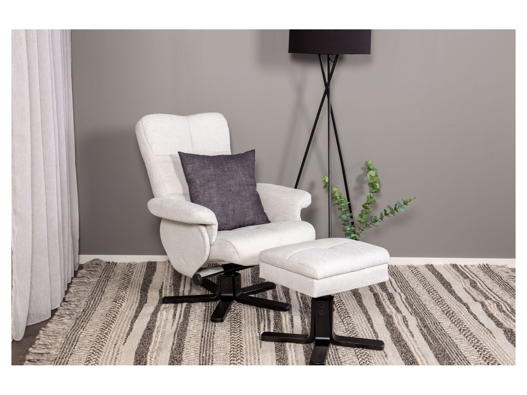 Sven hvilestol med fodskammel, grå