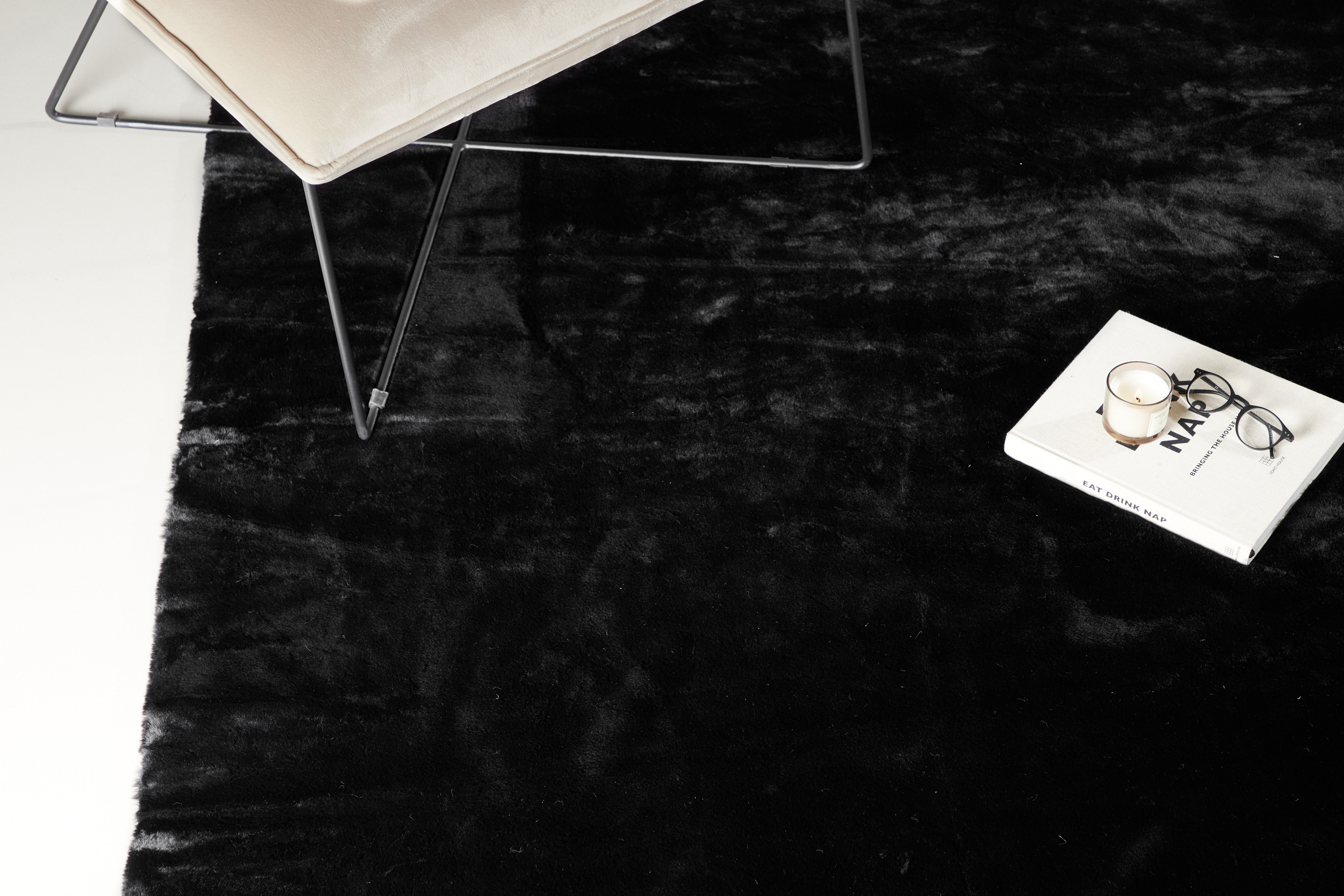 Nina polyestertæppe