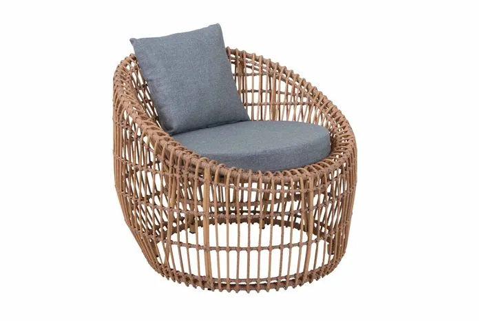 Tense loungefåtölj