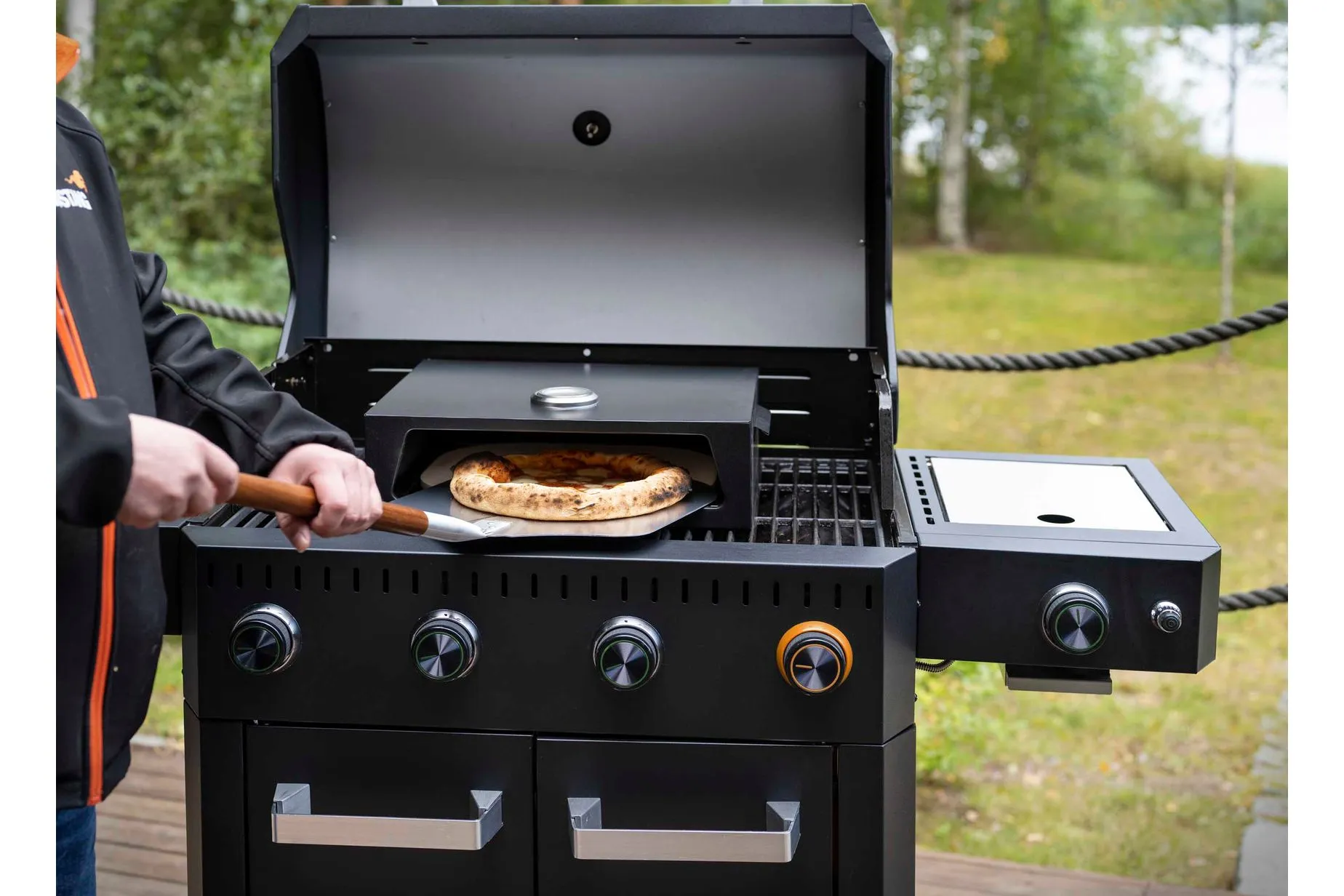 Pizzaovn for gassgrill