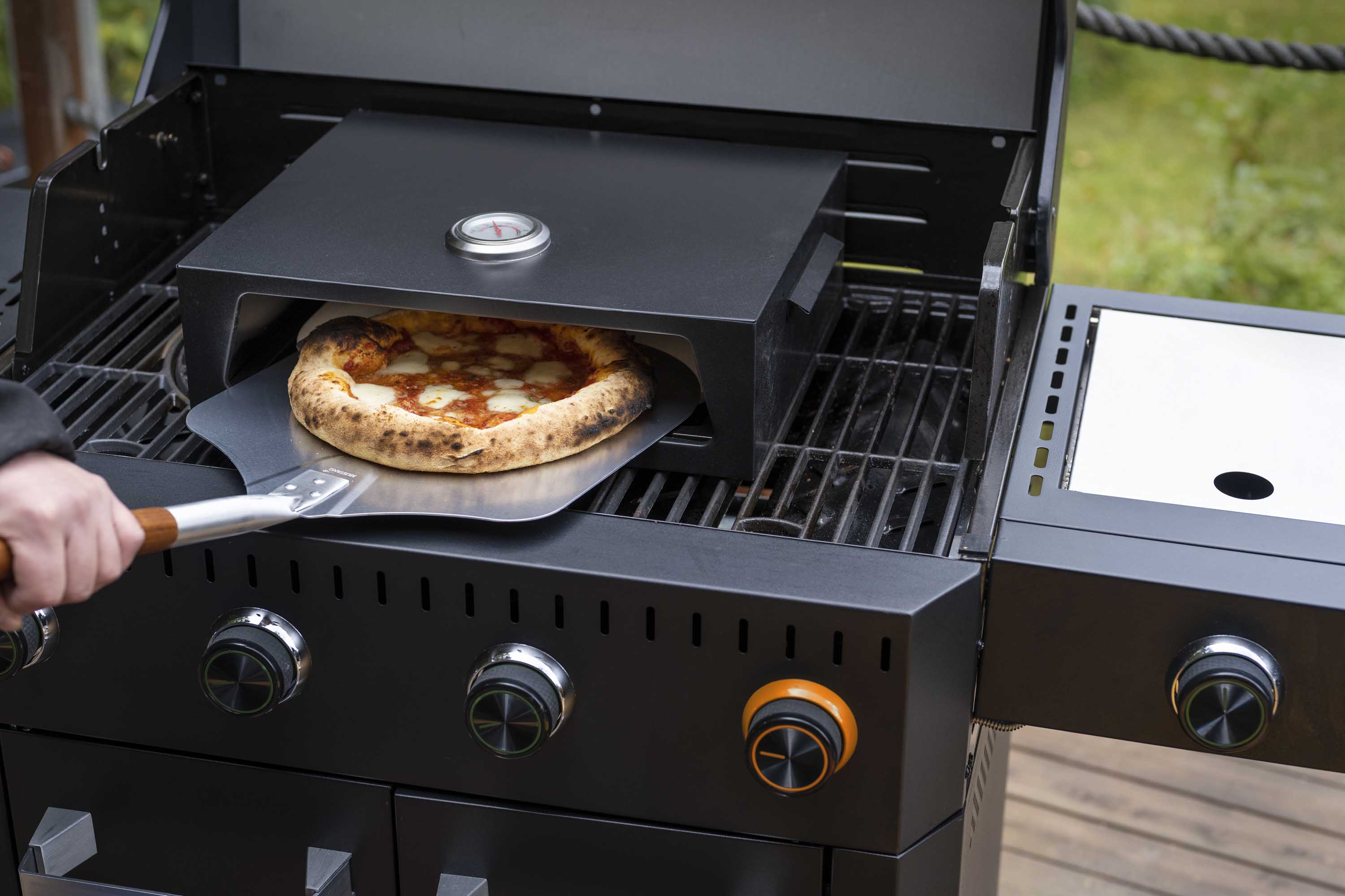 Pizzaovn for gassgrill