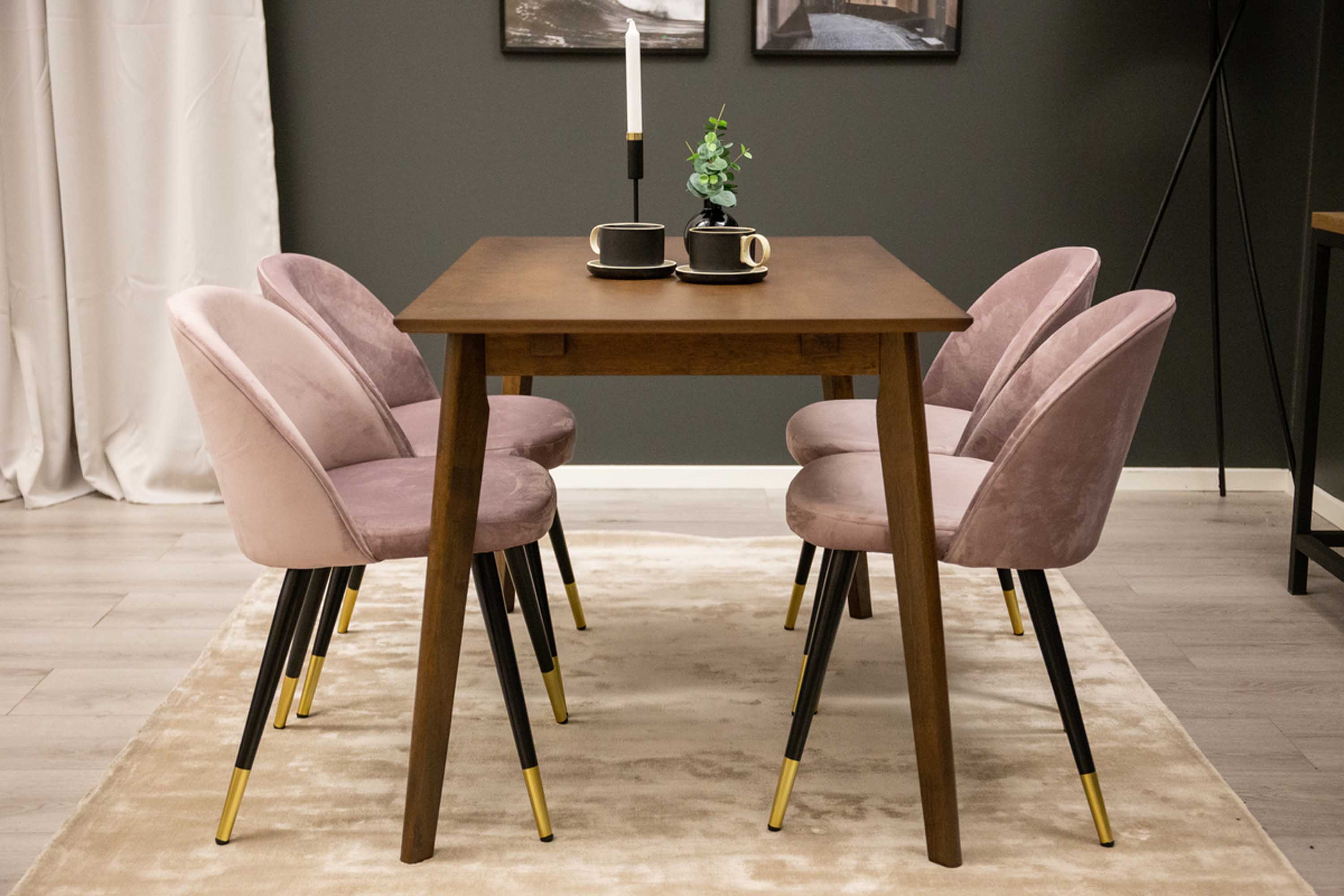 velvet-venture-design