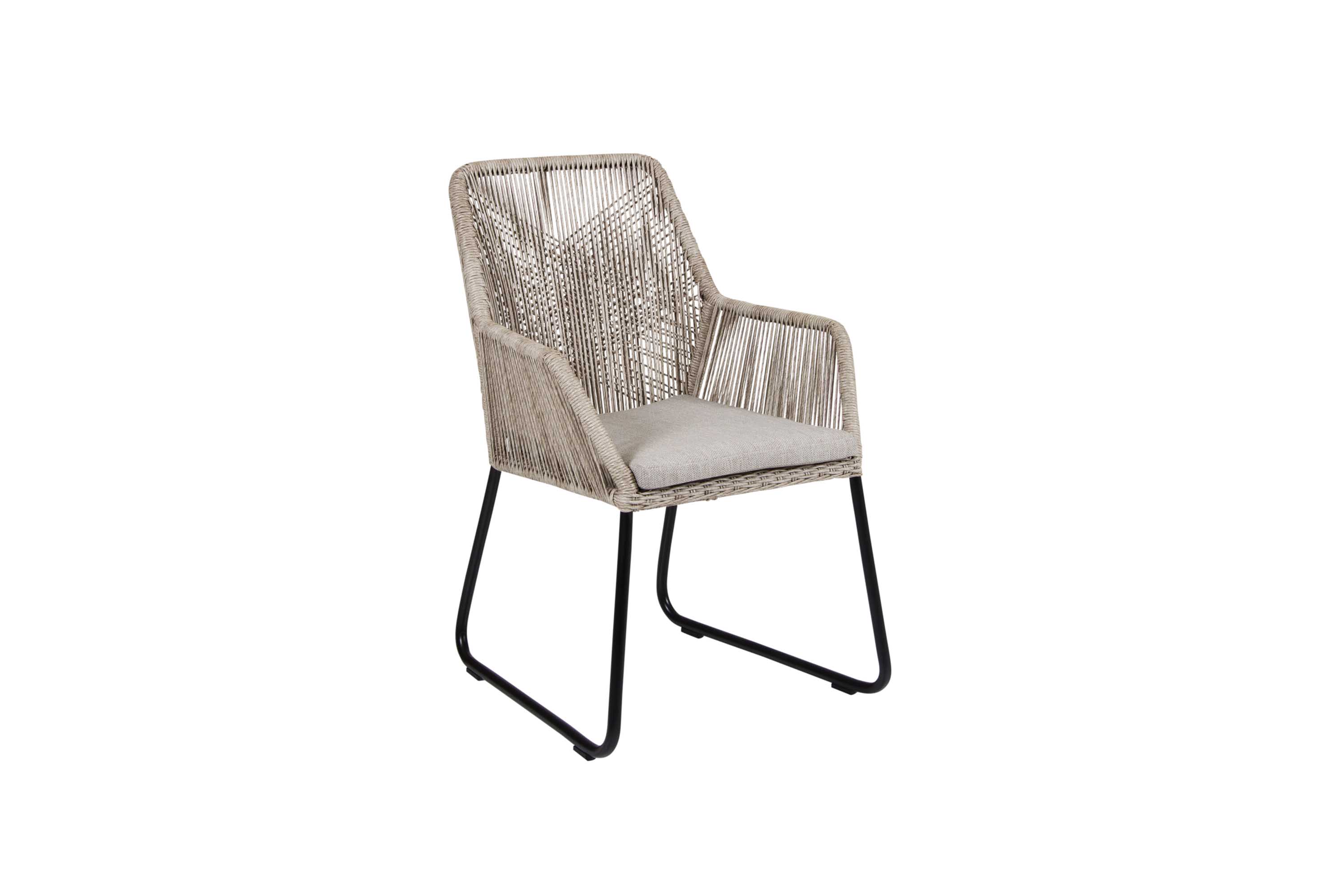 Brafab Midway karmstol Beige med beige dyna Viss montering behövs