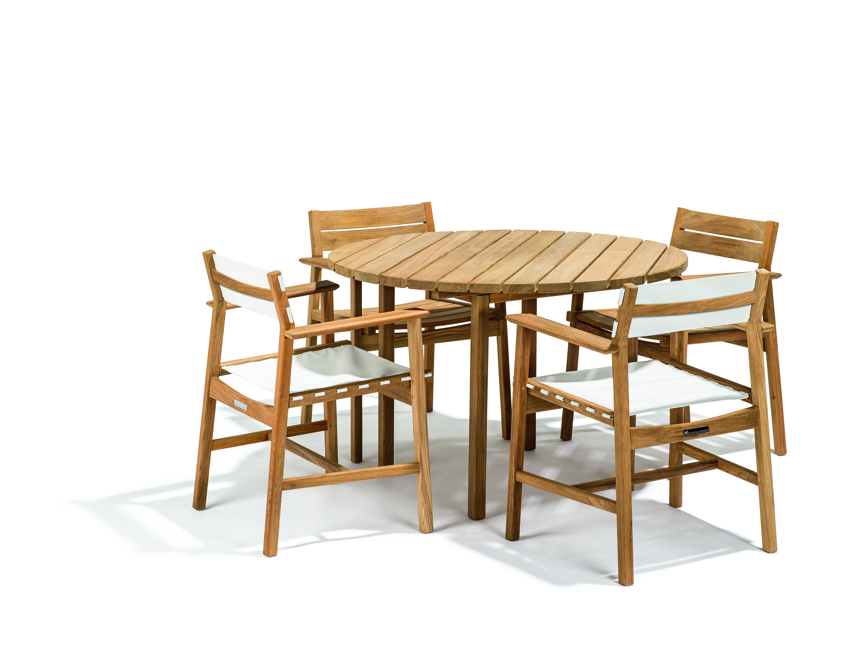 Skargaarden Djurö matgrupp Teak 4 fåtöljer & bord 110 cm